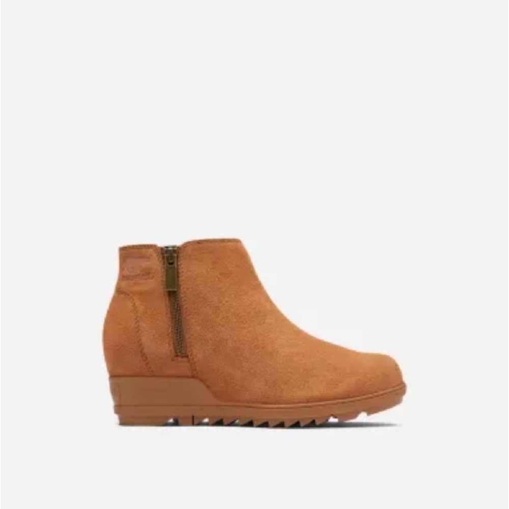 Sorel Evie zip wedge bootie velvet tan  size 7